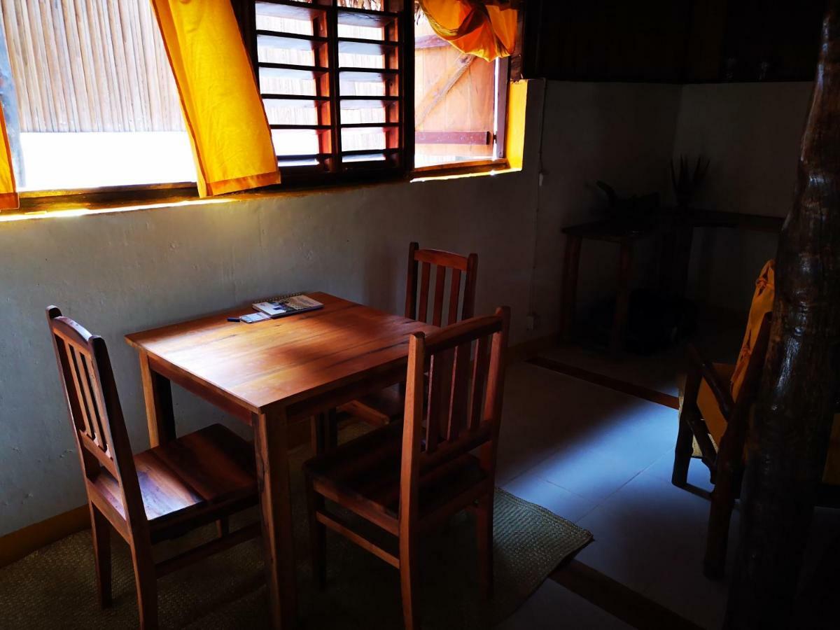 Bed and Breakfast Chez Alex Nosy-Be Exterior foto
